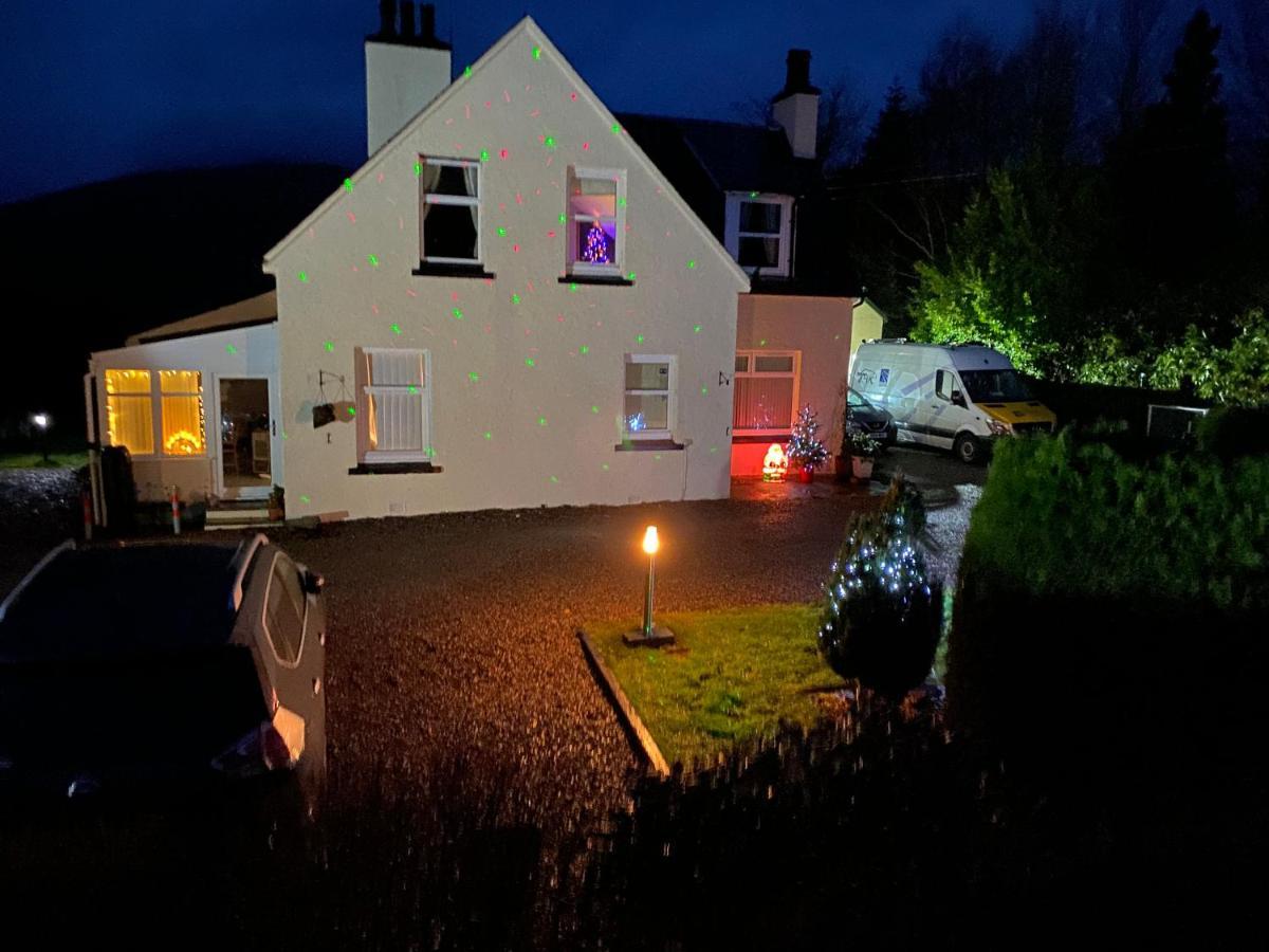 Campfield House Bed and Breakfast Fort William Eksteriør billede