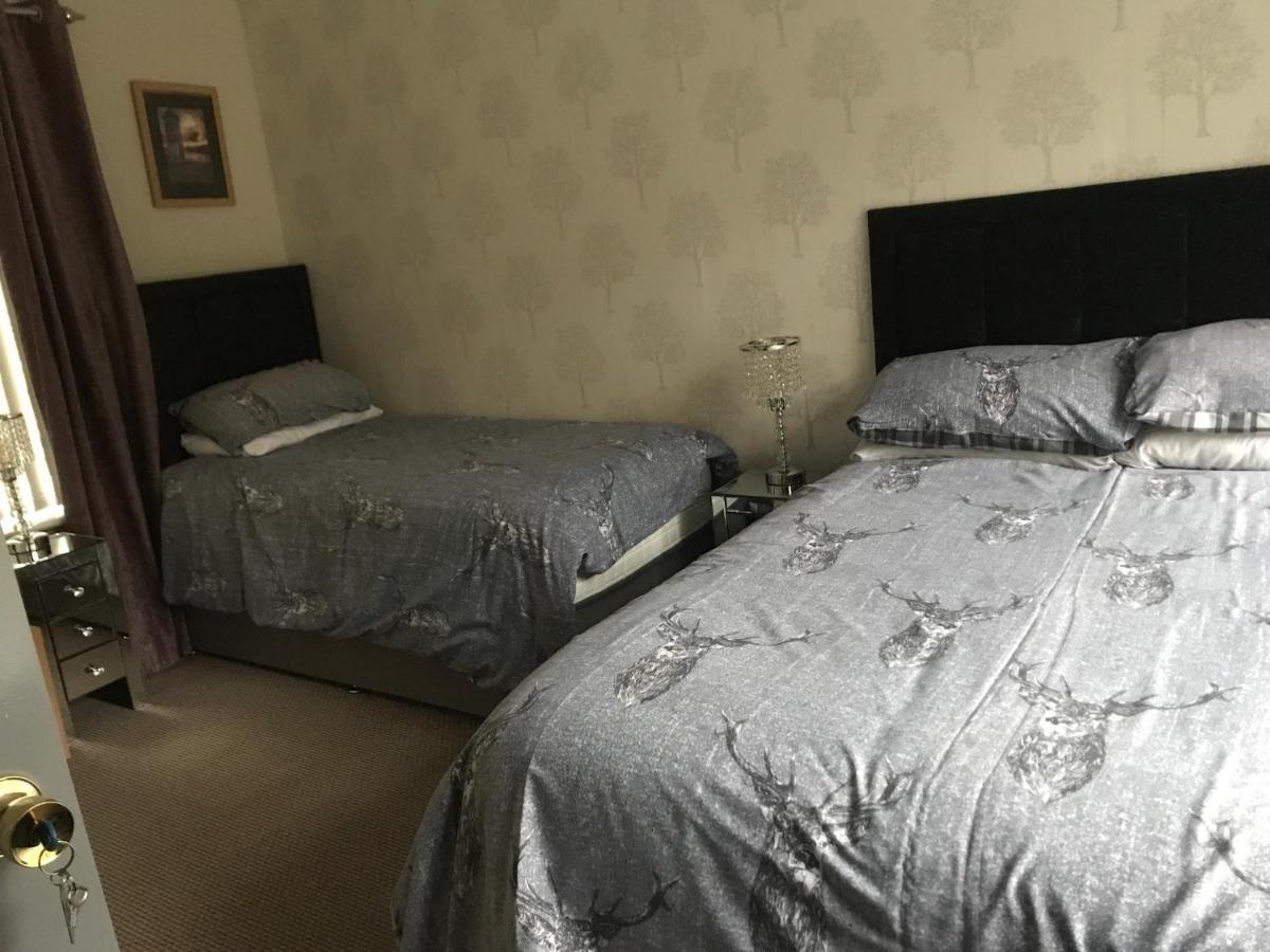 Campfield House Bed and Breakfast Fort William Eksteriør billede
