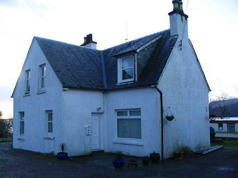 Campfield House Bed and Breakfast Fort William Eksteriør billede